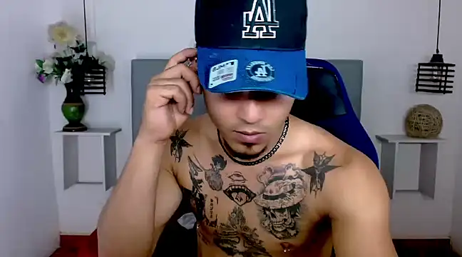 LihanJor 23 online show from March 22, 6:43 am