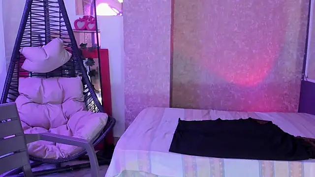 Snapshot of FelicitaSweet chatting on March 22, 2:16 am FelicitaSweet online show from March 22, 2:16 am