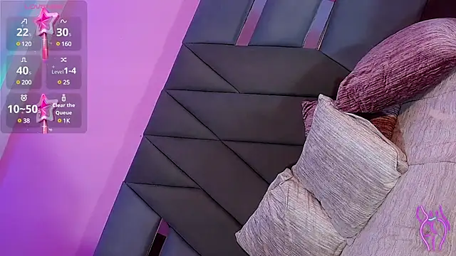 Dalis Hills online show from February 28, 11:23 pm