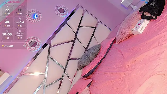 Dalis Hills online show from March 22, 7:36 am