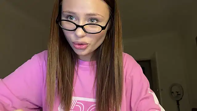 Kisskeyy online show from September 8, 6:51 pm