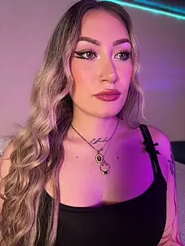 Snapshot of Lally_Valencia__ chatting on October 13, 12:38 pm Lally Valencia   online show from October 13, 12:38 pm