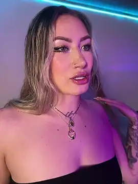 Snapshot of Lally_Valencia__ chatting on October 25, 6:10 am Lally Valencia   online show from October 25, 6:10 am