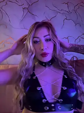 Snapshot of Lally_Valencia__ chatting on February 28, 9:54 am Lally Valencia online show from February 28, 9:54 am