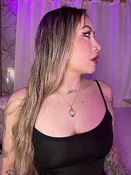 Lally Valencia   online show from May 24, 7:24 am