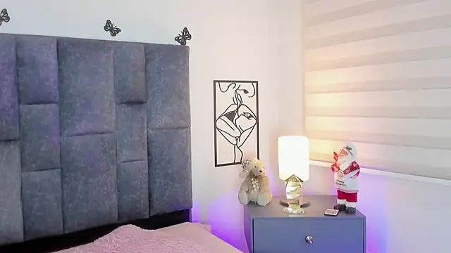 Violetta Ficher online show from December 20, 2:40 am