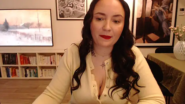Snapshot of Orgasmille chatting on February 22, 10:40 am Orgasmille online show from February 22, 10:40 am