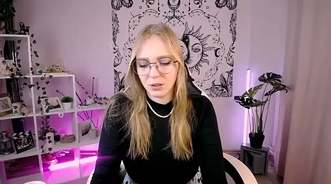 VeronicaAndersen online show from February 27, 9:14 pm