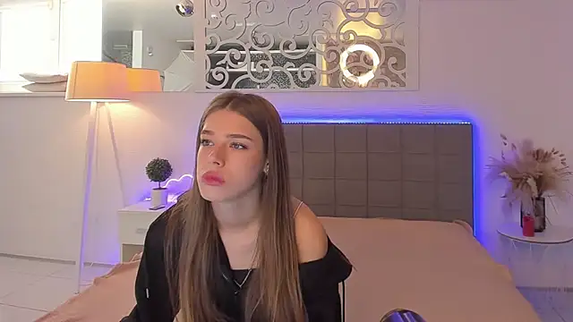 melissacrayzy online show from May 16, 5:04 am