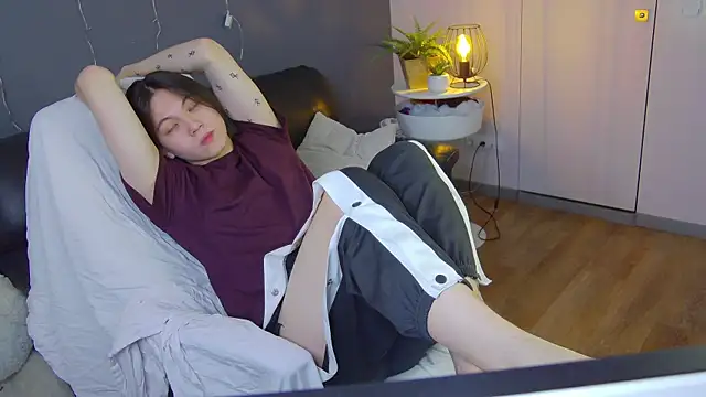 Snapshot of just_gay_ chatting on February 1, 5:05 pm just gay online show from February 1, 5:05 pm