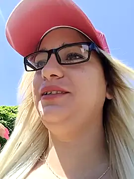 Mia RainX online show from May 20, 9:26 am