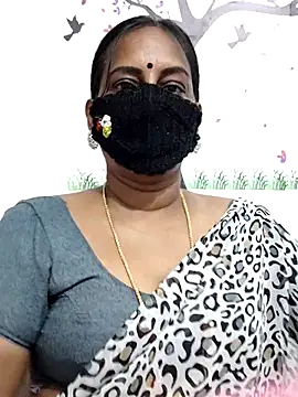 Snapshot of Tamil_Meera12 chatting on April 9, 3:28 am Tamil Meera12 online show from April 9, 3:28 am