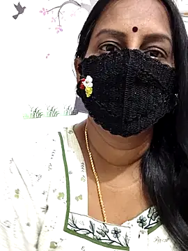 Snapshot of Tamil_Meera12 chatting on April 9, 7:25 am Tamil Meera12 online show from April 9, 7:25 am