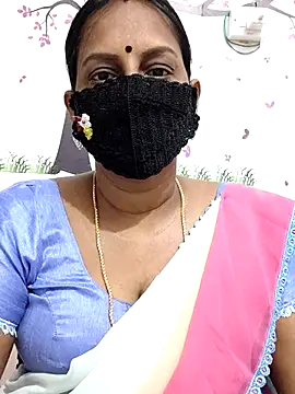 Snapshot of Tamil_Meera12 chatting on April 26, 11:52 am Tamil Meera12 online show from April 26, 11:52 am