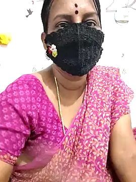 Snapshot of Tamil_Meera12 chatting on May 9, 4:50 am Tamil Meera12 online show from May 9, 4:50 am