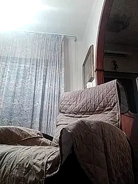Snapshot of NAvoglia chatting on September 13, 10:53 pm NAvoglia online show from September 13, 10:53 pm