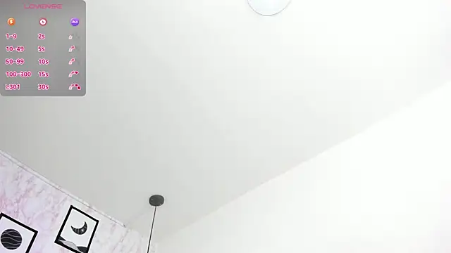 Raichell  online show from May 12, 12:35 pm