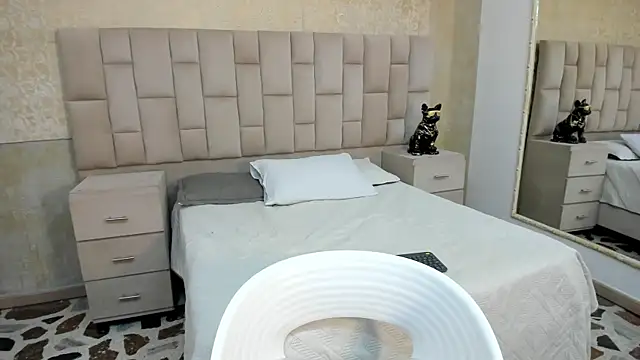 JhoanLeandro online show from September 28, 8:58 pm