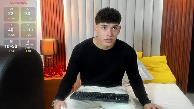 Justin mack online show from October 12, 12:15 pm