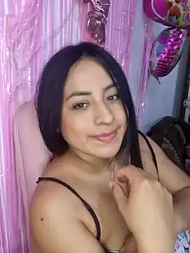 Snapshot of lamaravilla_08 chatting on February 2, 4:59 am lamaravilla 08 online show from February 2, 4:59 am