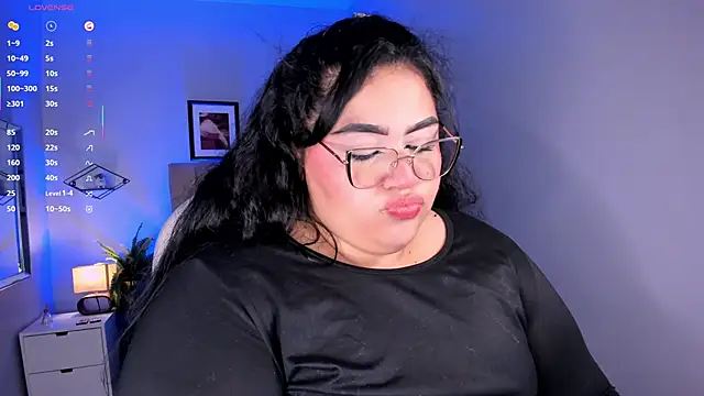 Snapshot of _michel_bbw chatting on April 15, 3:13 am michel bbw online show from April 15, 3:13 am