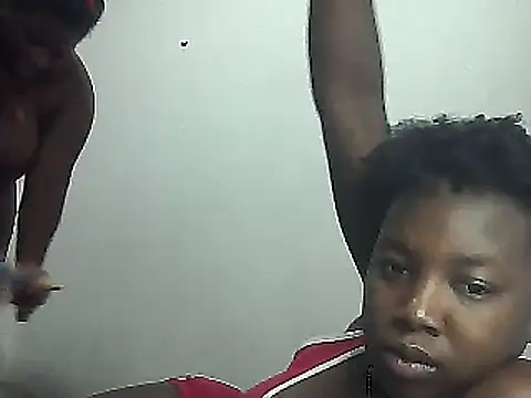 Snapshot of nara_thiara30 chatting on February 9, 3:00 am nara thiara30 online show from February 9, 3:00 am