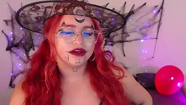 EstefyTabbo online show from October 27, 8:13 pm