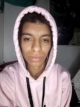 Ariell Kieran online show from September 24, 7:33 am