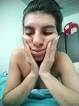 Ariell Kieran online show from February 1, 8:51 pm