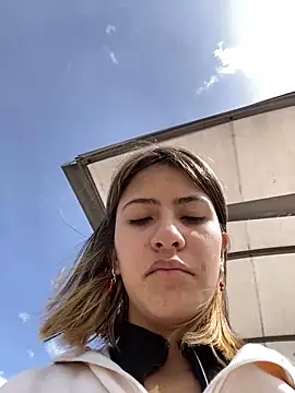 Andrea18 blonde online show from November 10, 2:38 pm