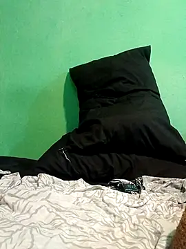 Snapshot of Jarocho821 chatting on December 19, 1:45 am Jarocho821 online show from December 19, 1:45 am