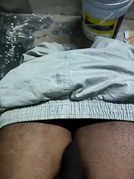 Snapshot of omni_333 chatting on February 19, 1:07 pm omni 333 online show from February 19, 1:07 pm