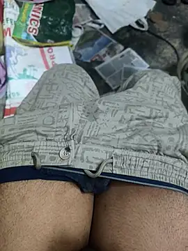 Snapshot of omni_333 chatting on March 18, 1:58 pm omni 333 online show from March 18, 1:58 pm