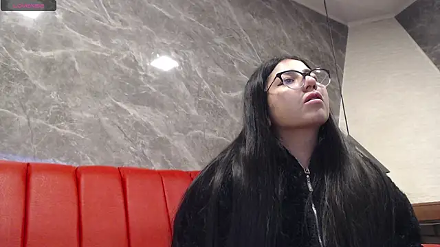 Snapshot of sweety_ashly chatting on February 19, 11:17 am sweety ashly online show from February 19, 11:17 am