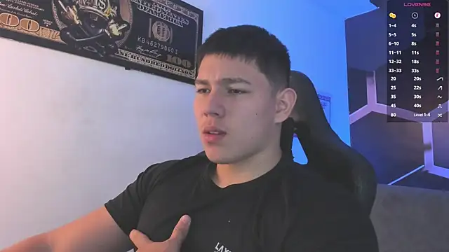 JamesCr  online show from September 15, 12:16 pm
