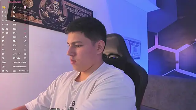 JamesCr  online show from September 23, 2:58 am