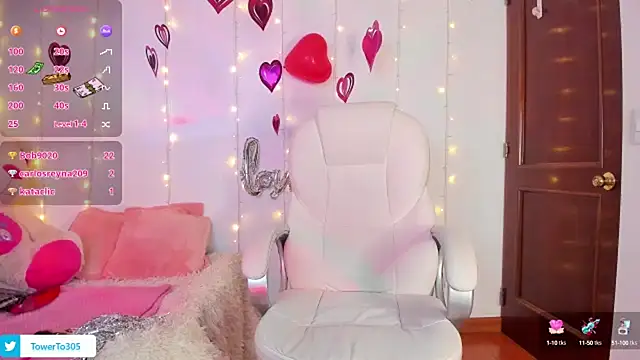 Snapshot of NamiDoll chatting on February 18, 4:15 am NamiDoll online show from February 18, 4:15 am