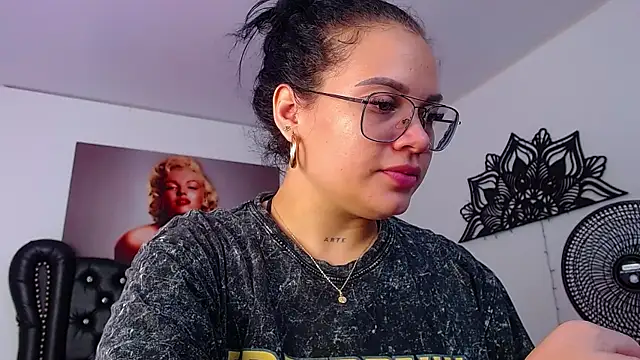 Taliana36 online show from March 19, 1:18 pm