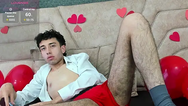 Snapshot of erickblaze_wm chatting on February 14, 7:23 pm erickblaze wm online show from February 14, 7:23 pm