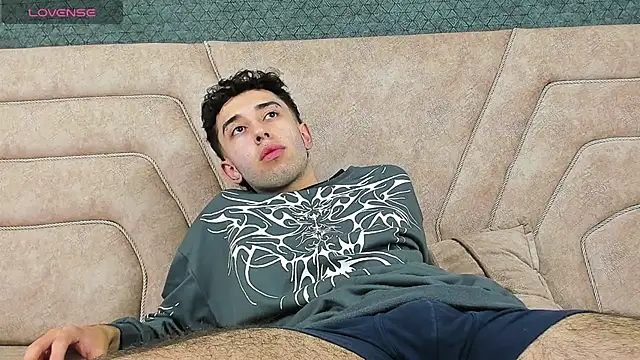 Snapshot of erickblaze_wm chatting on February 21, 12:50 pm erickblaze wm online show from February 21, 12:50 pm