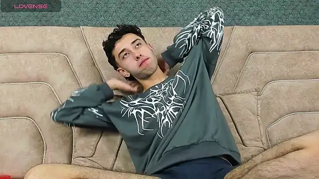 Snapshot of erickblaze_wm chatting on April 4, 2:58 pm erickblaze wm online show from April 4, 2:58 pm