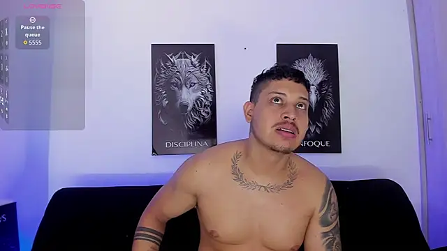 JohanSmith online show from January 9, 7:04 pm