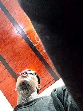 7 Saturno 7 online show from November 7, 9:59 pm