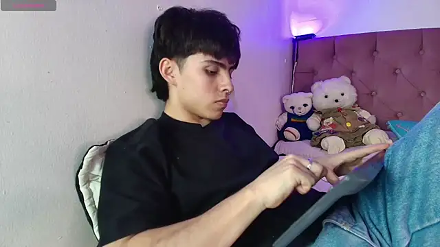 PepperTwink online show from October 24, 3:52 pm