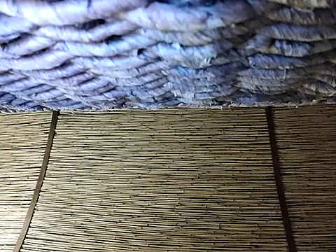 meandhim05 online show from March 31, 4:18 pm