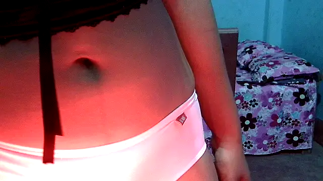 Snapshot of strip_misha chatting on March 4, 7:53 pm strip misha online show from March 4, 7:53 pm