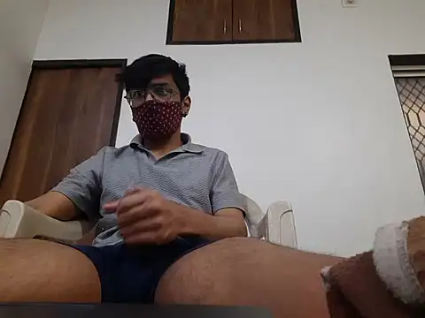 Snapshot of kk77102 chatting on March 16, 12:00 pm kk77102 online show from March 16, 12:00 pm