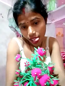 Miss triha online show from February 5, 8:04 pm