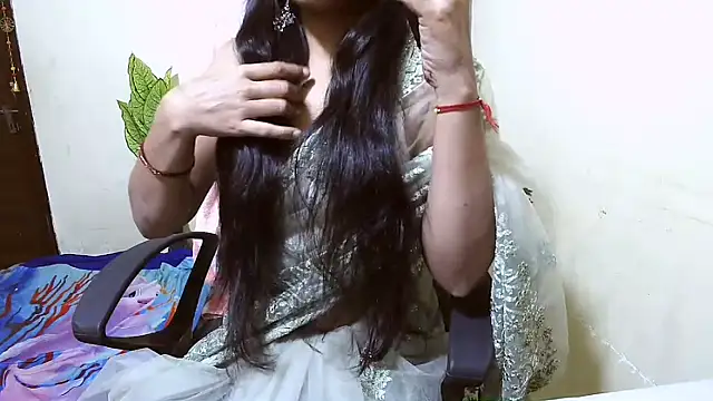 Rubi-Ji online show from October 26, 4:02 pm