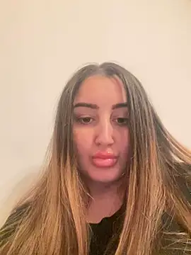 hotAlys online show from February 8, 7:38 pm